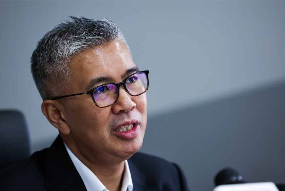 Tengku Zafrul Foto Bernama