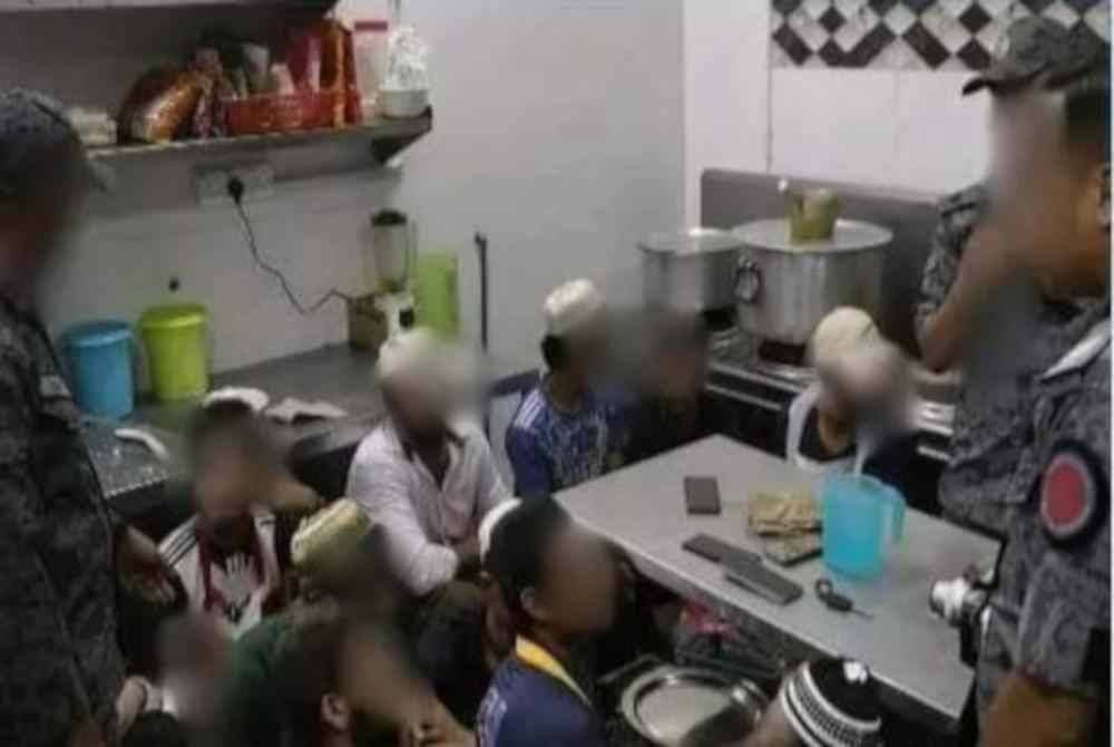 Semua tahanan direman selama 14 hari. Foto FB JIM PAHANG