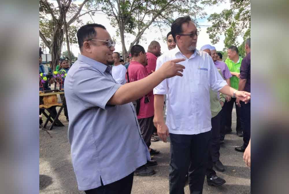 Hilmi disambut Mohd Anis pada Majlis Meraikan Petugas Kebersihan MPKB -BRI Sempena Aidilfitri 1445H/2024M pada Ahad.