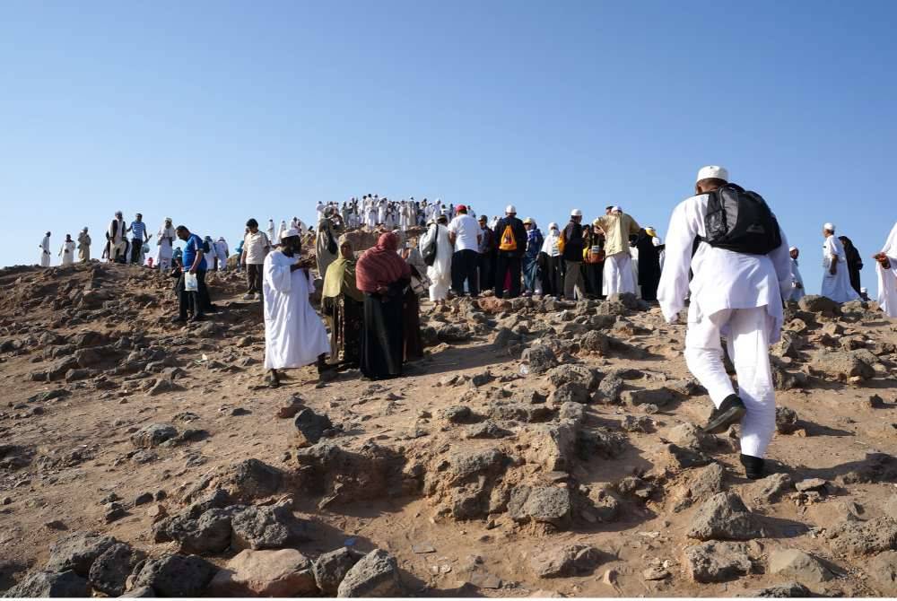KEMAMPUAN dari sudut sihat tubuh badan amat diperlukan memandangkan banyak ibadah fizikal digunakan dalam ibadah haji. Foto CANVA