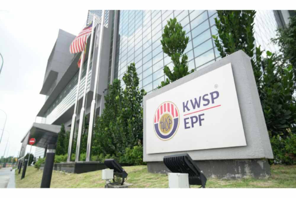 KWSP telah menjangkakan pengeluaran sehingga RM25 bilion daripada Akaun 3 pada tahun pertama, diikuti dengan anggaran RM5 bilion pada tahun seterusnya