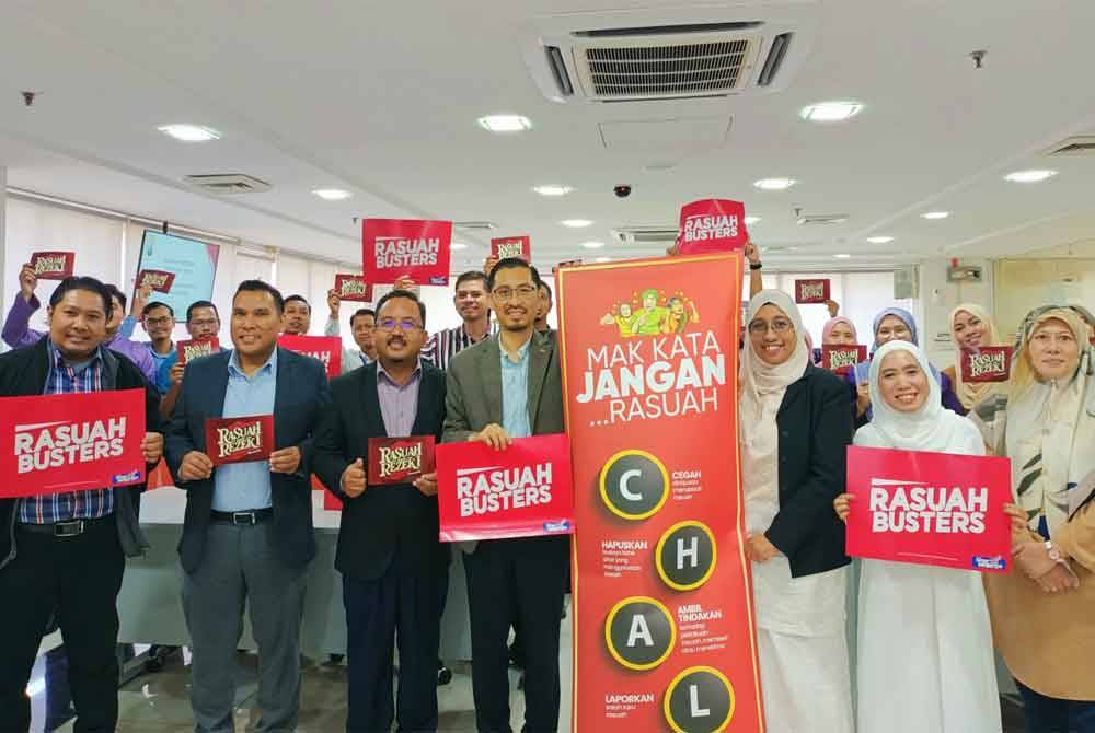 Hari terakhir Jelajah Antirasuah MRSM siri kedua diisi dengan sesi taklimat dan penerangan bersama 70 pegawai dan kakitangan Mara Perak.