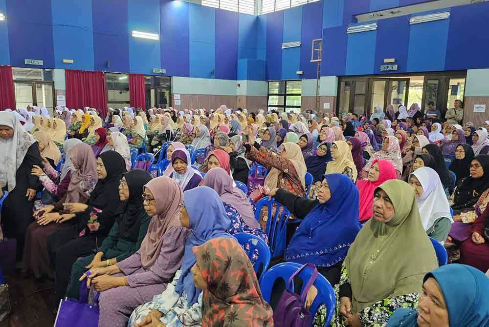 Seramai 400 peserta hadir pada program Jom Mengaji dan Cintai Ilmu di Kuala Kangsar pada Sabtu.
