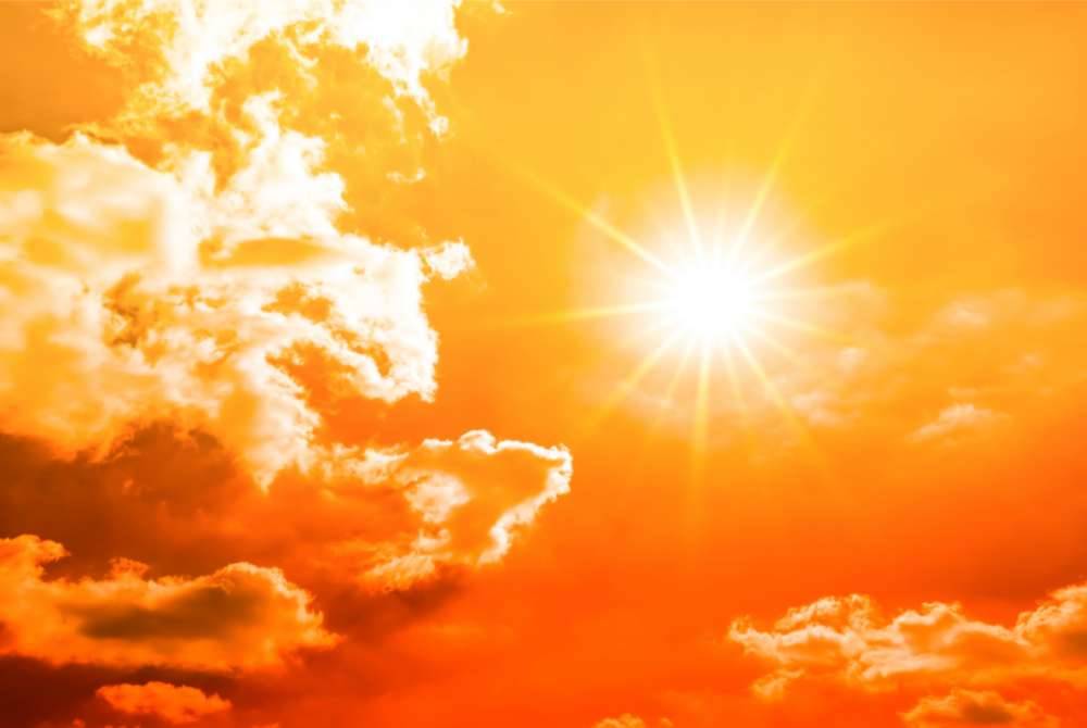 Menurut laman cuaca ilmeteo.it, cuaca panas di tengah dan selatan Itali disebabkan oleh kawasan tekanan tinggi dari Afrika yang dinamakan 'Minos' bergerak ke arah Itali. Gambar hiasan