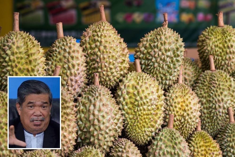 KPKM telah memeterai Protokol Keperluan Fitosanitari Pengeksportan Buah Durian Segar dari Malaysia ke China. Gambar kecil: Mohamad