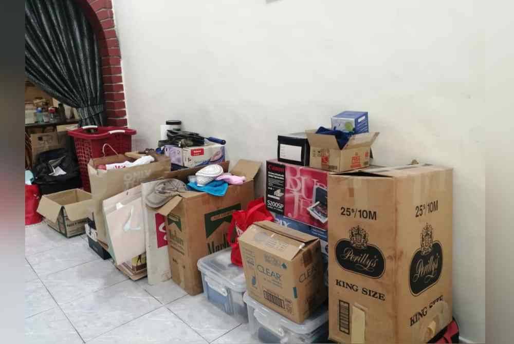 Barangan yang telah dikemas bagi tujuan pengosongan.