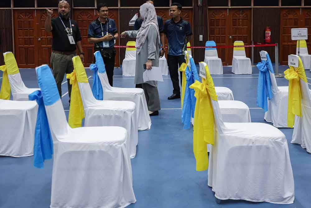 SPR telah bersedia sepenuhnya untuk mengendalikan proses penamaan calon yang akan berlangsung di Dewan Serbaguna Jawi esok. Foto Bernama