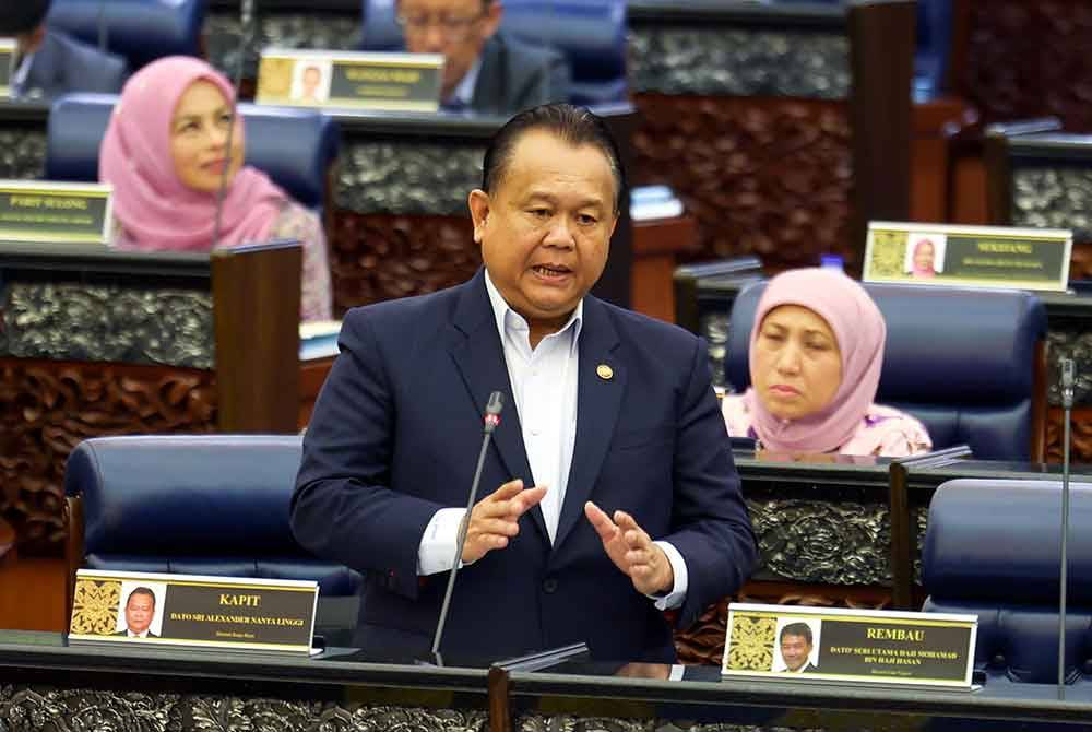 Nanta ketika sesi soal jawab Waktu Pertanyaan-Pertanyaan Menteri pada Persidangan Dewan Rakyat sempena Mesyuarat ke Dua Penggal Ke Tiga Parlimen ke 15 di Bangunan Parlimen pada Selasa. Foto Bernama