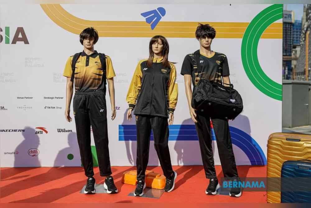 MOM akan menambah baik reka bentuk sedia ada bagi melambangkan motif Harimau pada jaket rasmi kontinjen negara ke Sukan Olimpik Paris 2024 manakala logo MOM dan Jalur Gemilang kembali kepada warna asal. Foto Bernama