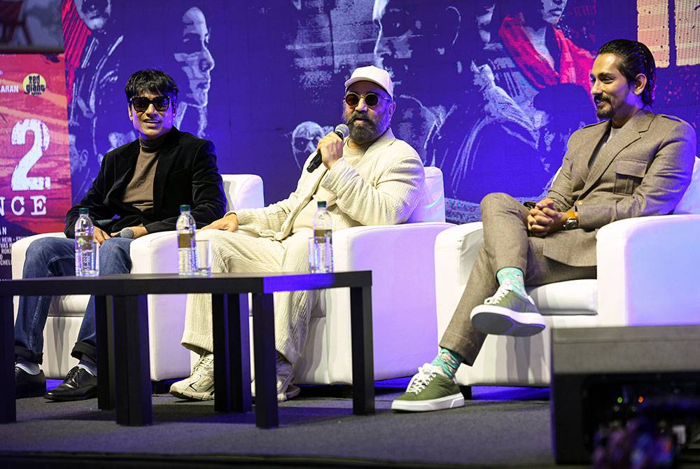 Kamal Haasan ketika hadir promosi filem Indian 2 dan turut bersama pelakon Siddharth serta SJ Suryah. Foto Bernama