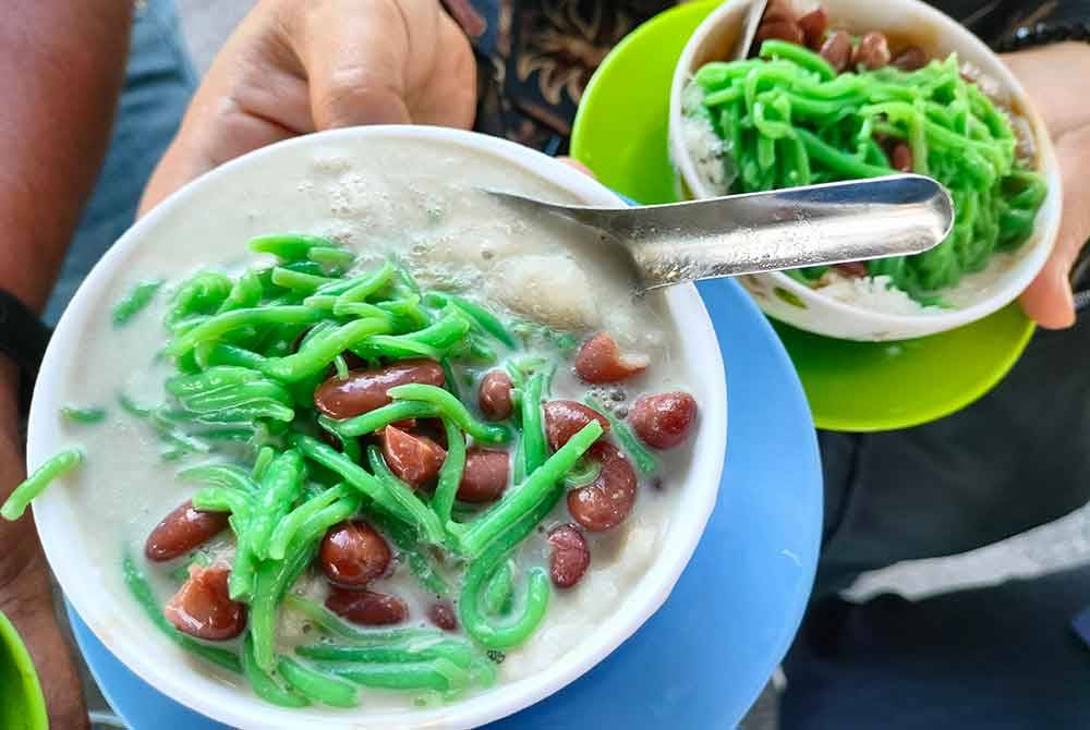 Cendol Ali menjadi pilihan penduduk Sungai Bakap dan pengunjung luar.