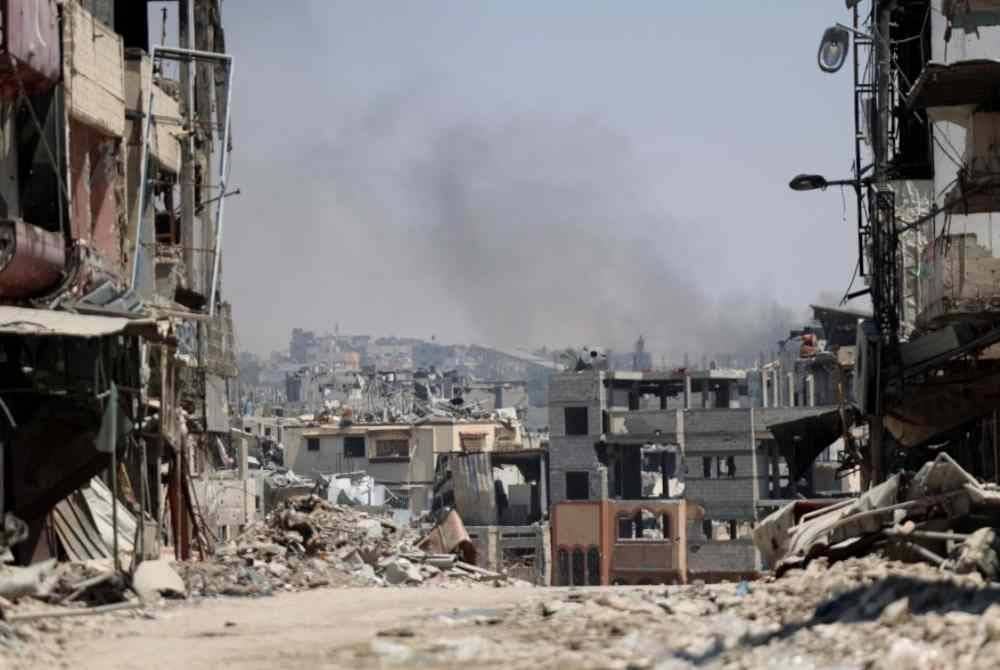 Pertempuran sengit masih berlaku di seluruh Genting Gaza dan tiada tanda akan reda dalam masa terdekat. Foto AFP