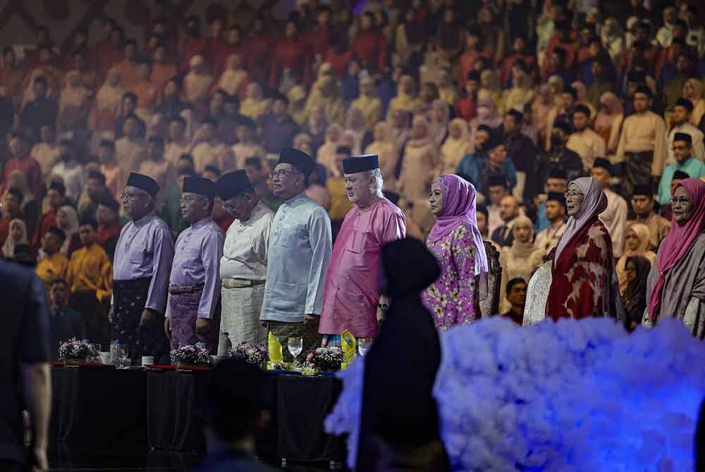 Yang di-Pertuan Agong Sultan Ibrahim dan Raja Permaisuri Agong Raja Zarith Sofiah berkenan berangkat ke Majlis Sambutan Maal Hijrah Peringkat Kebangsaan 2024/1446H di Pusat Konvensyen Antarabangsa Putrajaya (PICC), hari ini.