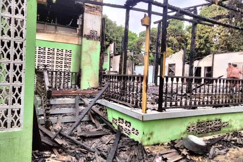 Rumah Halimah hangus dalam kebakaran di Kampung Bukit, Tumpat pada malam Khamis.