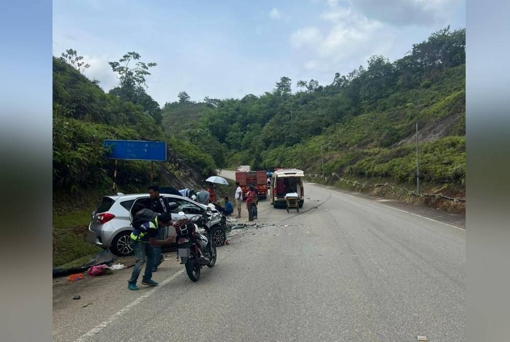 Keadaan di lokasi kemalangan.