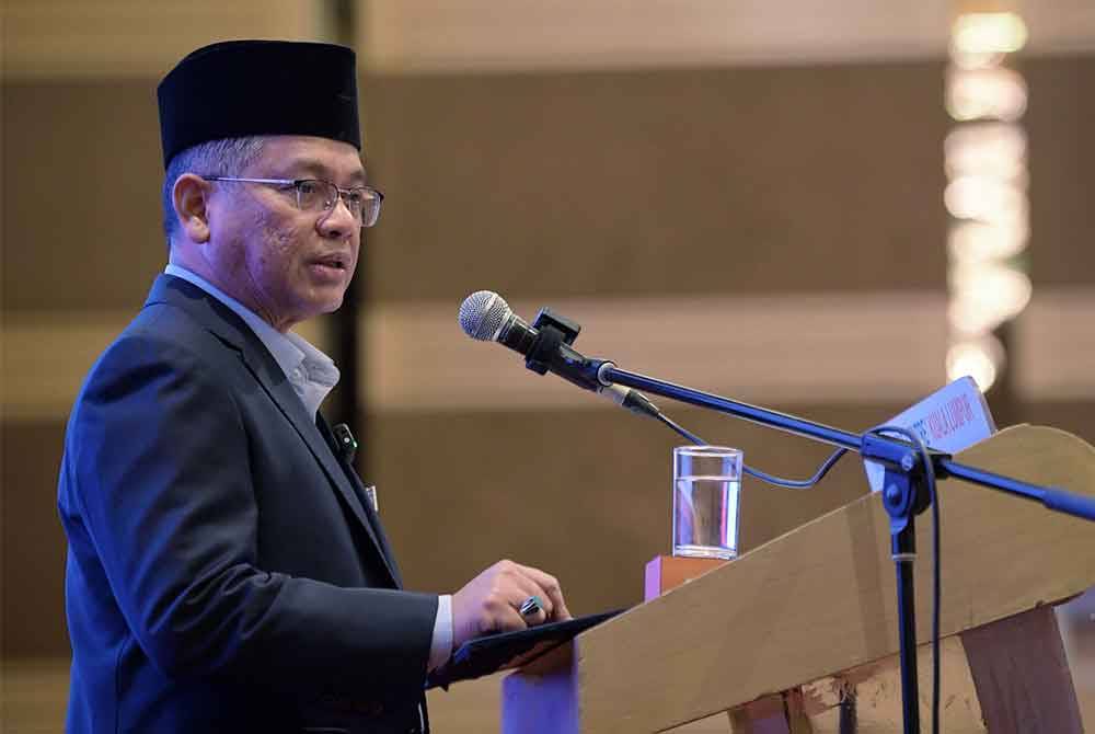 Mohd Na'im ketika berucap pada Majlis Zakat Korporat di WTCKL pada Selasa.