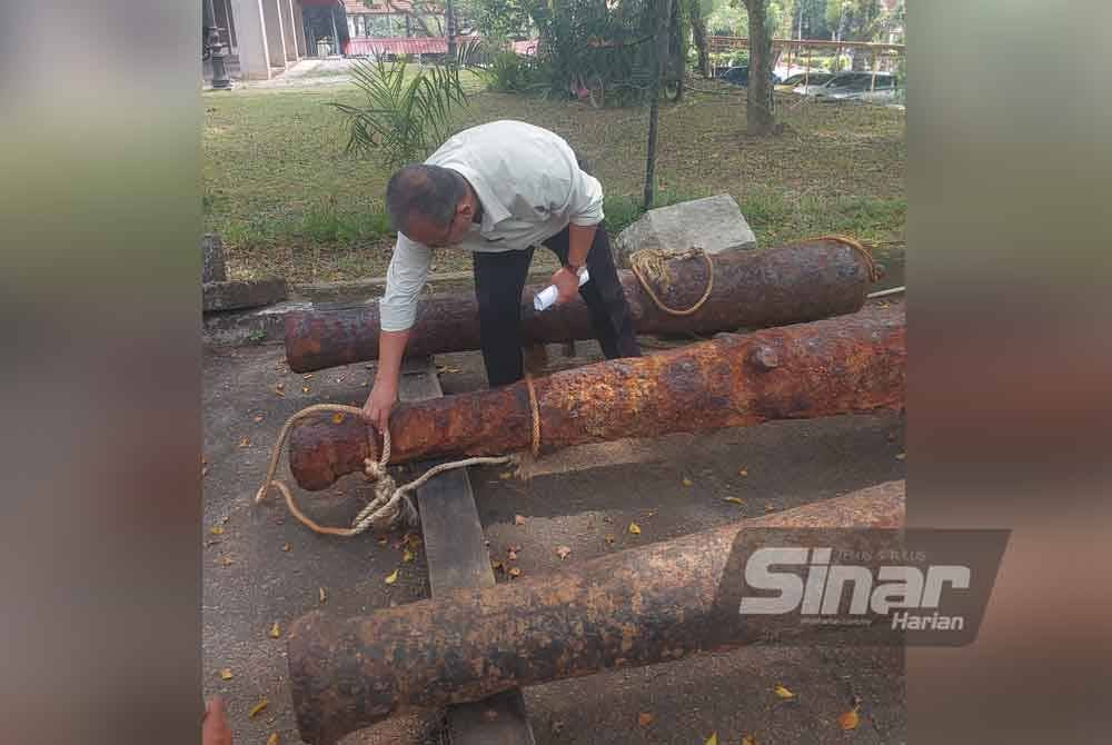 Tiga laras meriam yang dijumpai itu kini diletakkan di Muzium Negeri Terengganu untuk proses konservasi.