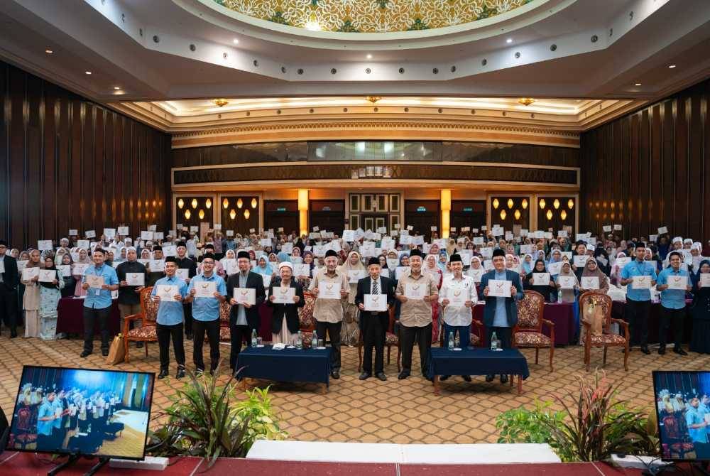 TERENGGANU BERTADABBUR SIRI II anjuran Yayasan Pendidikan MAIDAM di Pusat Konvensyen Taman Tamadun Islam, Kuala Terengganu dihadiri 500 peserta pelbagai latar belakang pada Isnin.