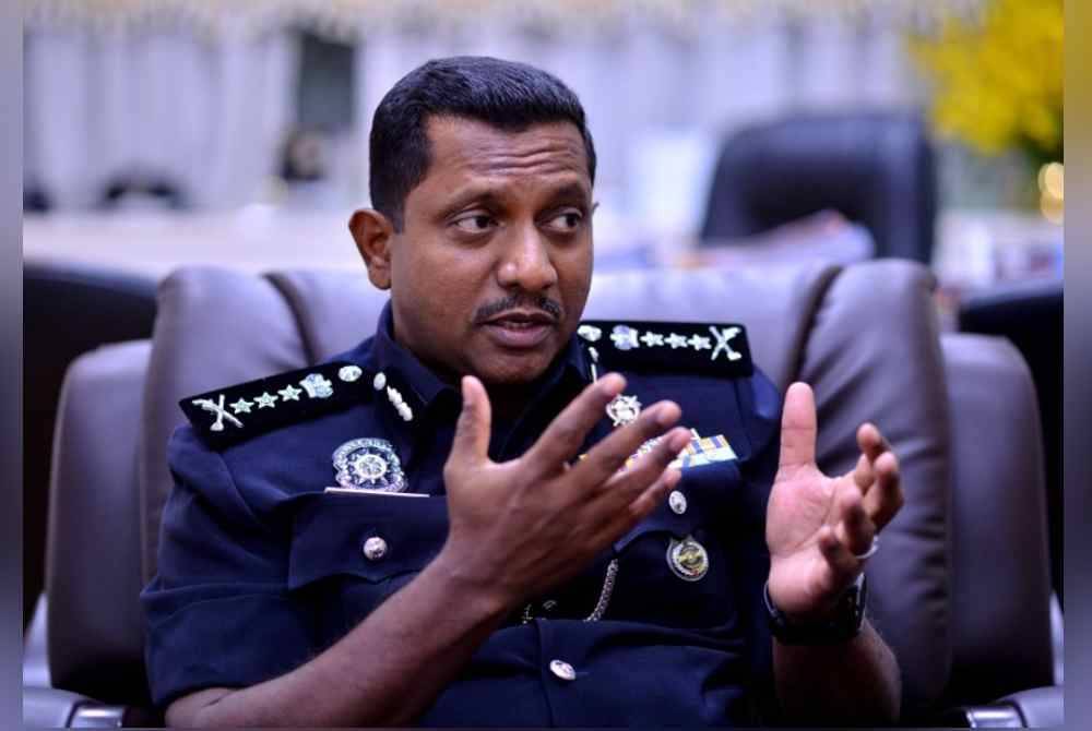 Datuk Hussein Omar Khan