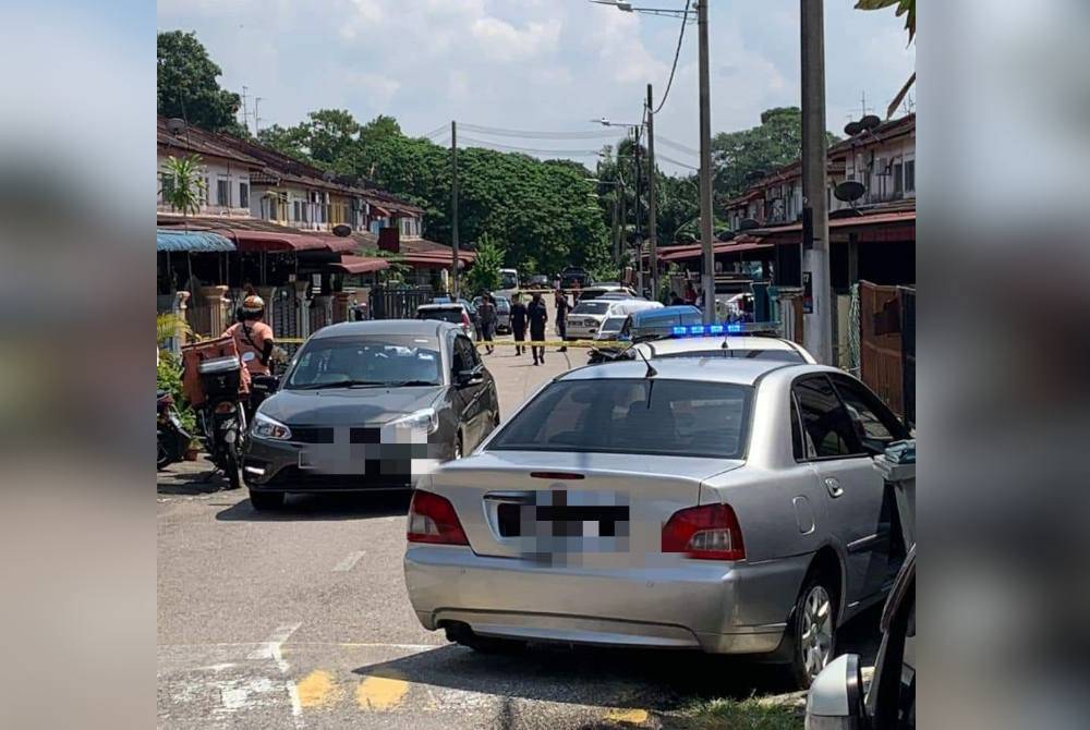 Tiga suspek ditahan kerana melanggar kenderaan polis sehingga tembakan terpaksa dilepaskan dalam kejadian di Jalan 17, Taman Kota Masai Pasir Gudang, pada Khamis. Foto tular