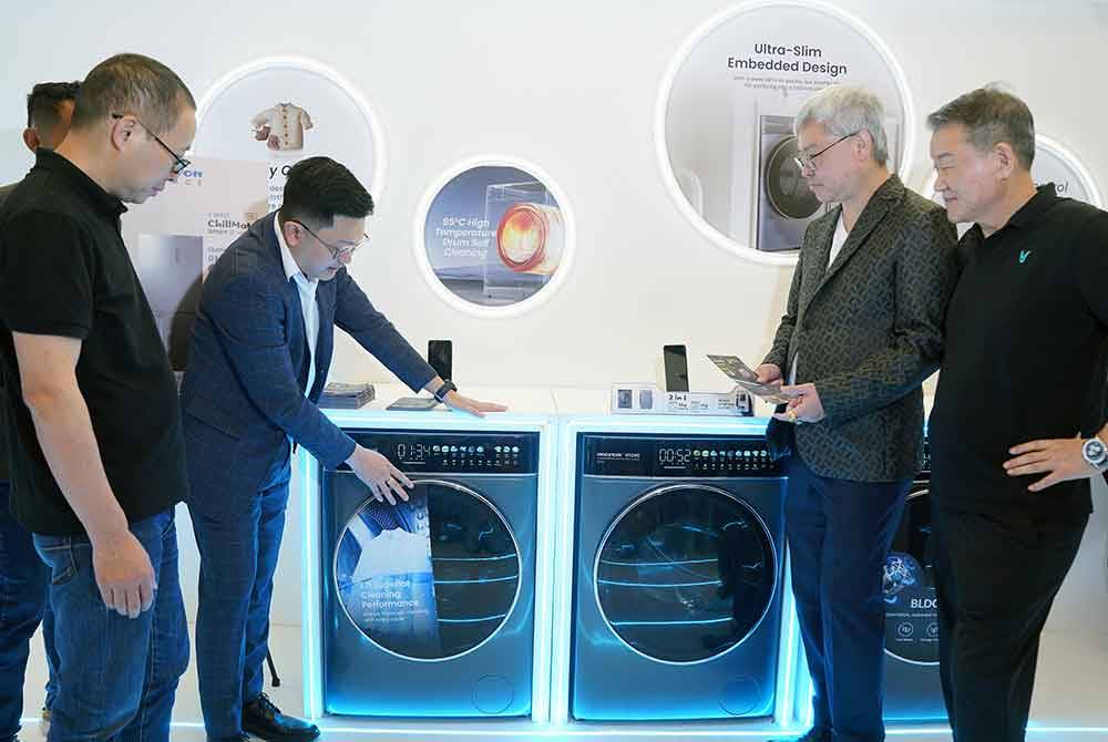 Mesin Cuci dan Pengering Pintar Ultra-Slim MOVON DuoMate 10.6 (V Series).