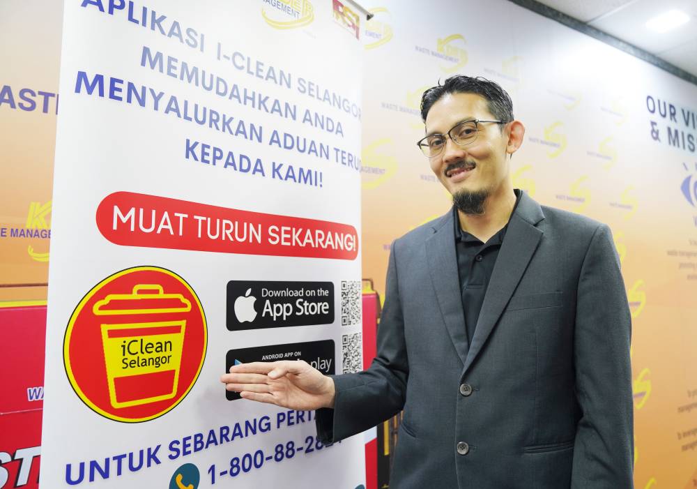 KDEBWM turut mempromosi aplikasi iClean Selangor pada Karnival Rakyat Karangkraf.