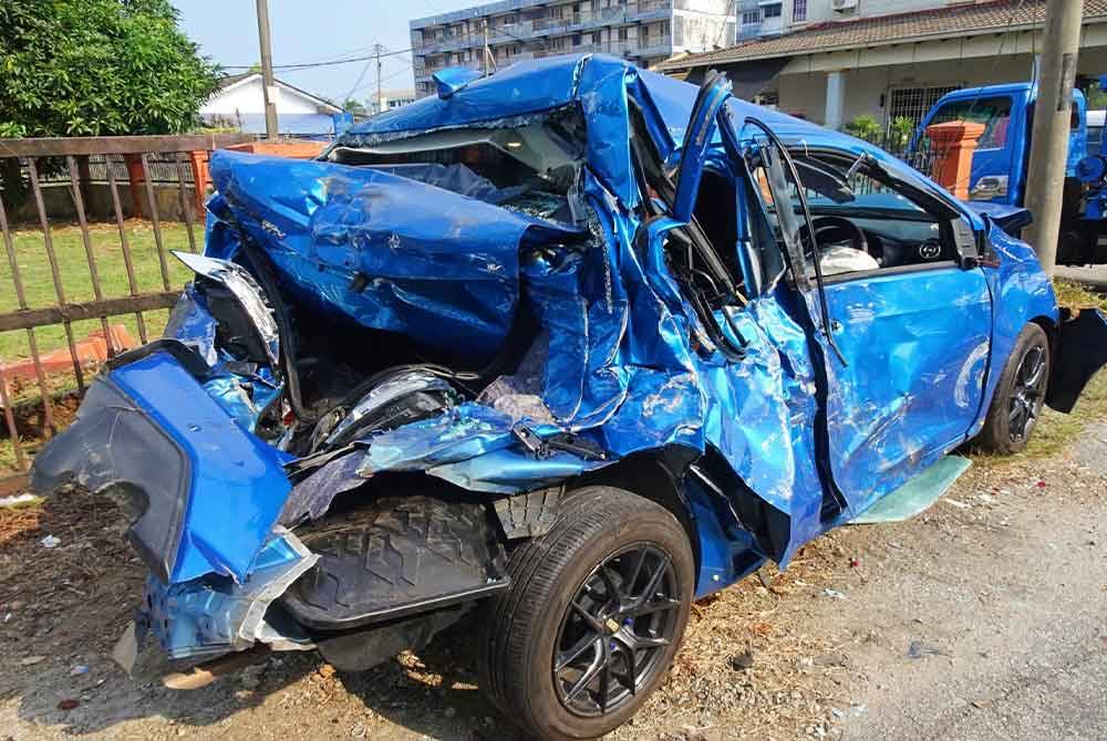 Antara kenderaan yang terlibat dalam kemalangan.