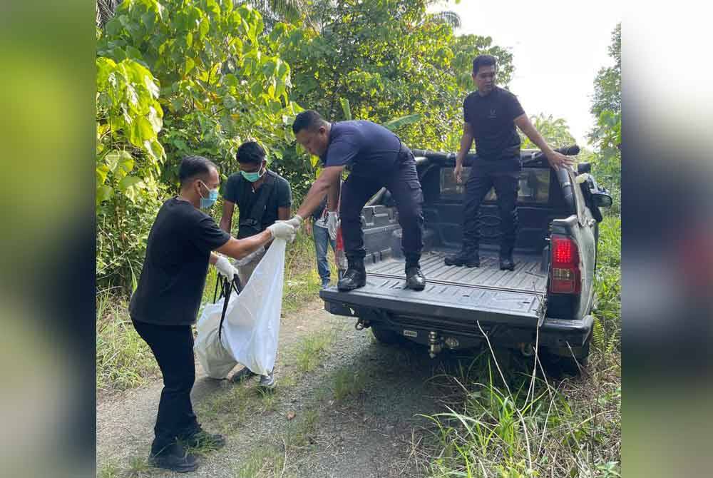 Mayat lelaki dibawa ke Unit Forensik HDOK untuk tujuan bedah siasat.