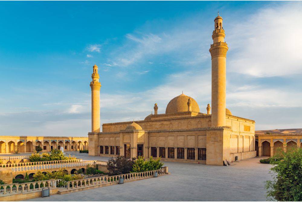 BANDAR wakaf yang dirancang MAIDAM memerlukan sumbangan wakaf yang besar daripada orang ramai untuk menjayakannya. - Gambar hiasan/Foto CANVA