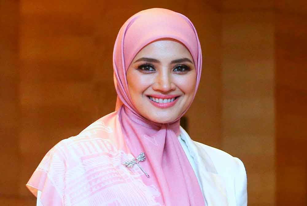 Nur Fazura. Foto Bernama