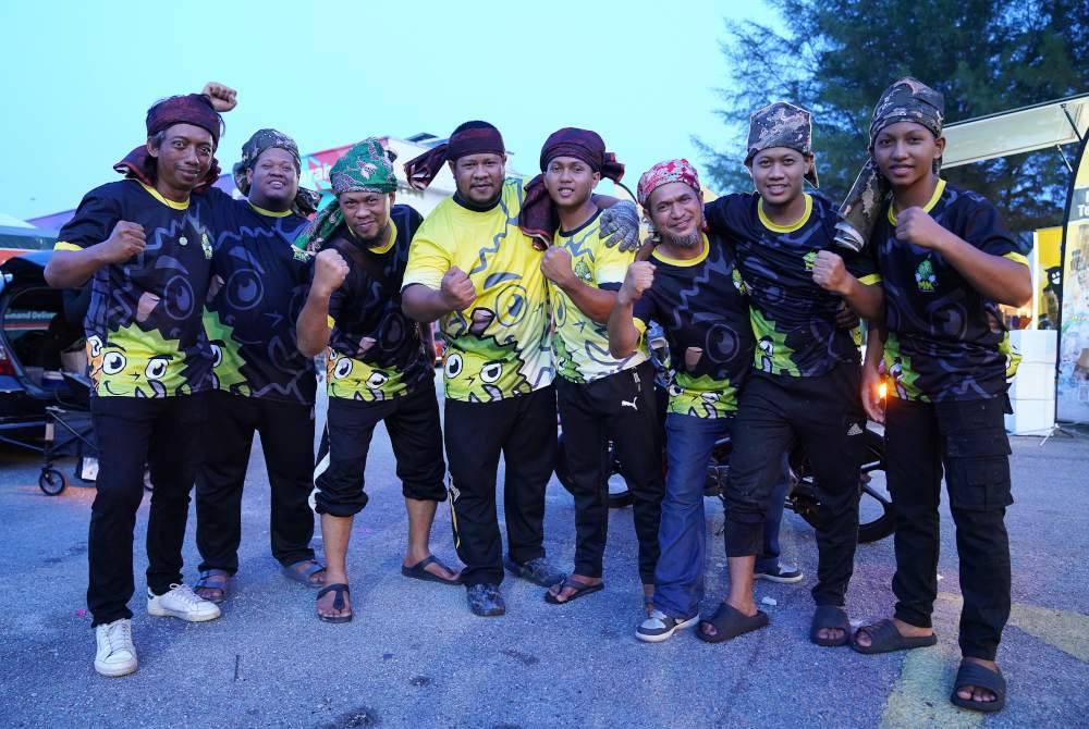 TKD merupakan pembekal durian segar di Selangor dan hanya beroperasi ketika musim durian.