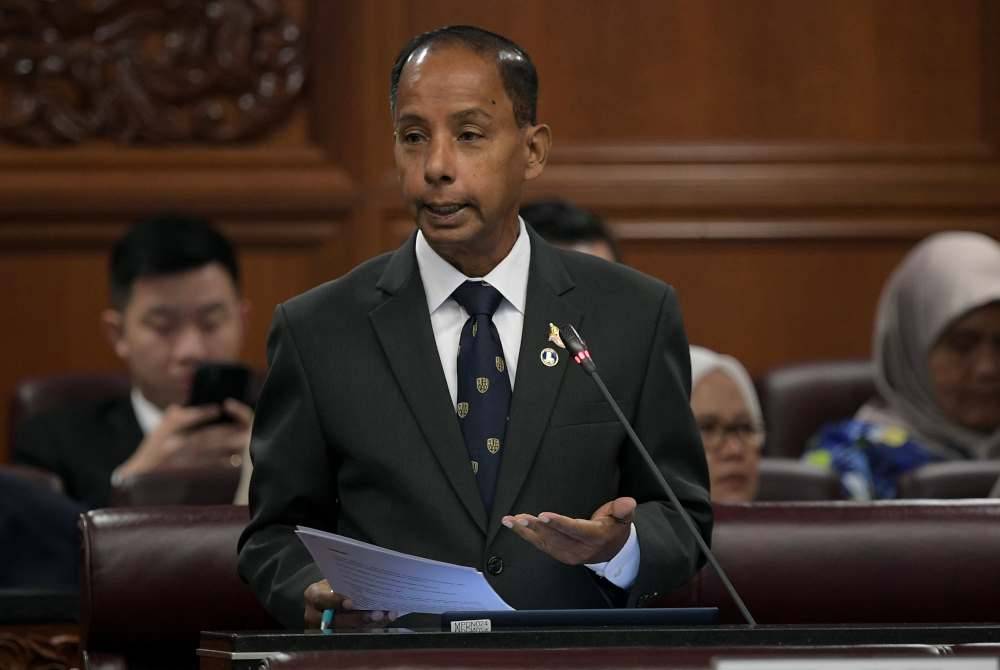 Timbalan Menteri di Jabatan Perdana Menteri (Undang-Undang dan Reformasi Institusi) M. Kulasegaran pada Persidangan Dewan Negara sempena Mesyuarat Kedua, Penggal Ketiga Parlimen Kelima Belas di Bangunan Parlimen pada Isnin. Foto Bernama