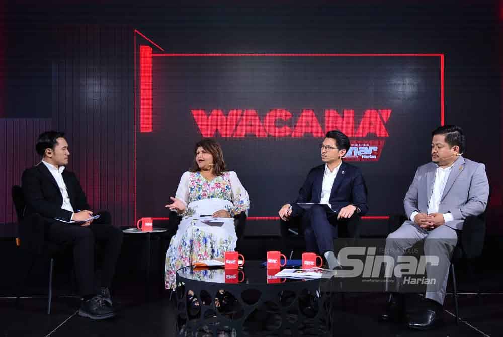 Muhammad Kamil (dua dari kanan) dalam Wacana Sinar edisi 449 bertajuk Subsidi Diesel: Siapa Untung Siapa Rugi? yang berlangsung di Kompleks Kumpulan Karangkraf, Shah Alam pada Selasa. Foto Sinar Harian - ASRIL ASWANDI SHUKOR.