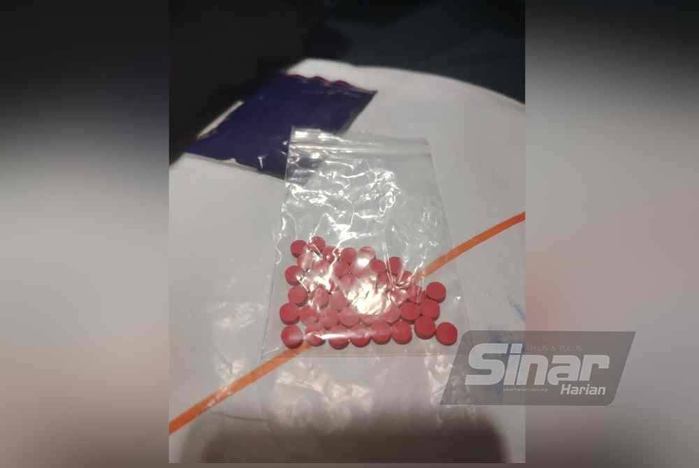 Pil kuda yang dirampas kastam di Pusat Mel dan Kurier KLIA, 16 Julai lalu.