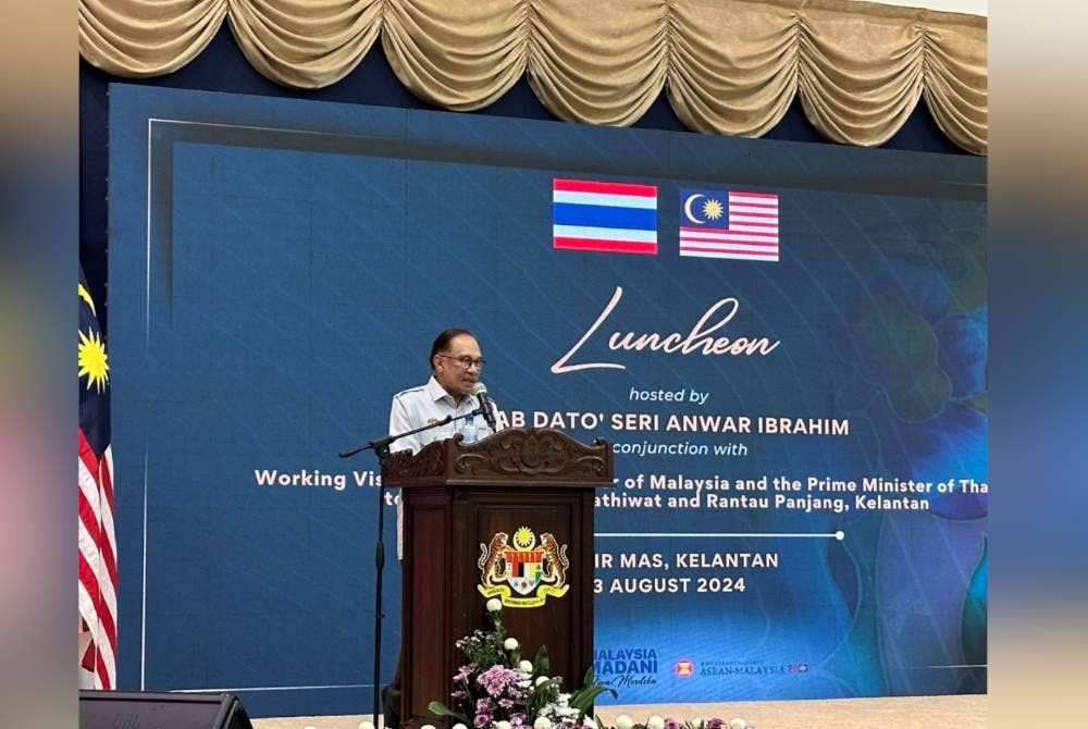 Anwar yang berucap sempena lawatan kerja Perdana Menteri Malaysia dan Perdana Menteri Thailand.
