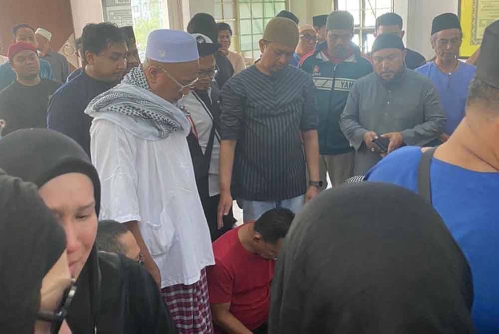 Hattan hadir memberi penghormatan terakhir kepada sahabatnya, Allahyarham Jay Jay.