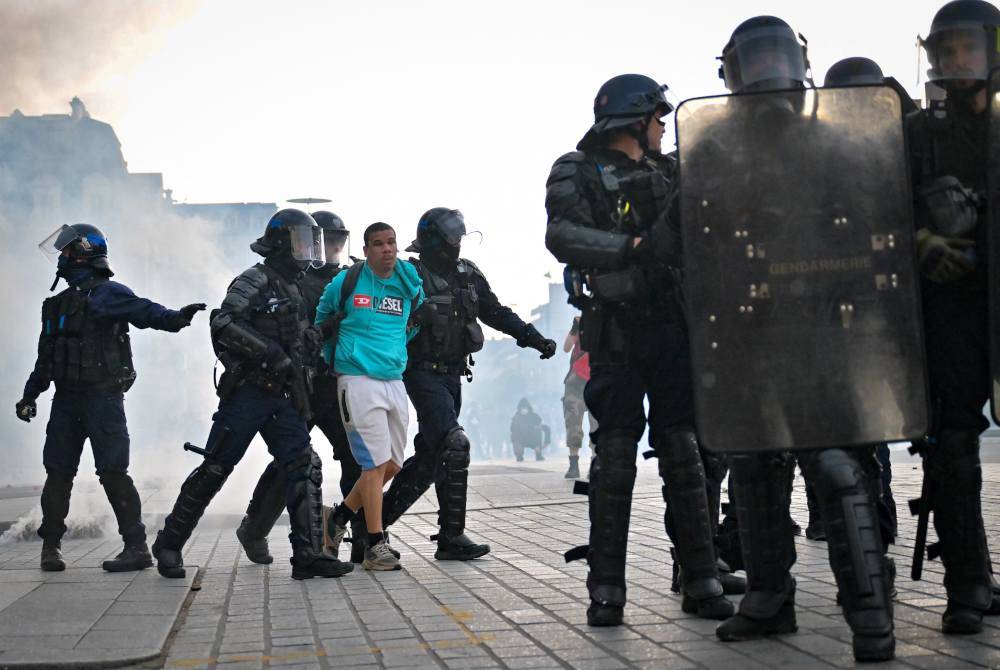 Salah seorang daripada ratusan individu yang telah diberkas anggota keselamatan sejak minggu lalu.