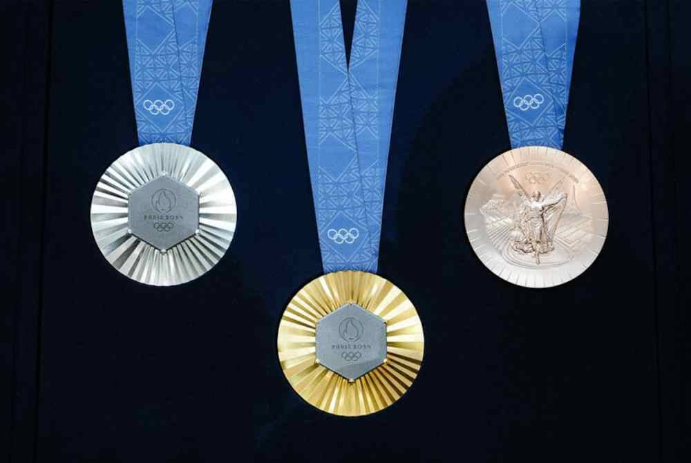 Pingat yang diberikan kepada pemenang di Olimpik Paris 2024.