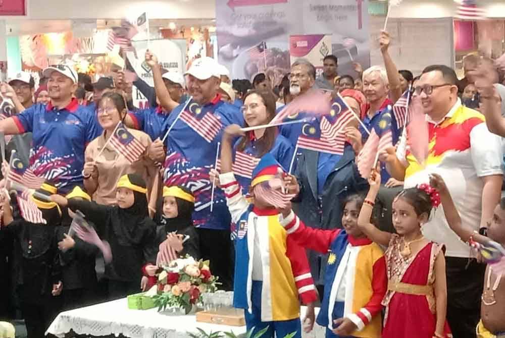 Jamaliah ketika ditemui pada Program Hari Tanpa Kenderaan dan Karnival Sihat Selangor Peringkat MBSJ di Subang Parade pada Ahad