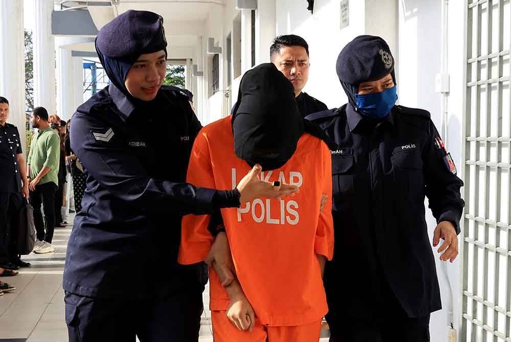 Remaja itu yang direman dua hari sudah dibebaskan dengan jaminan polis. Foto Bernama