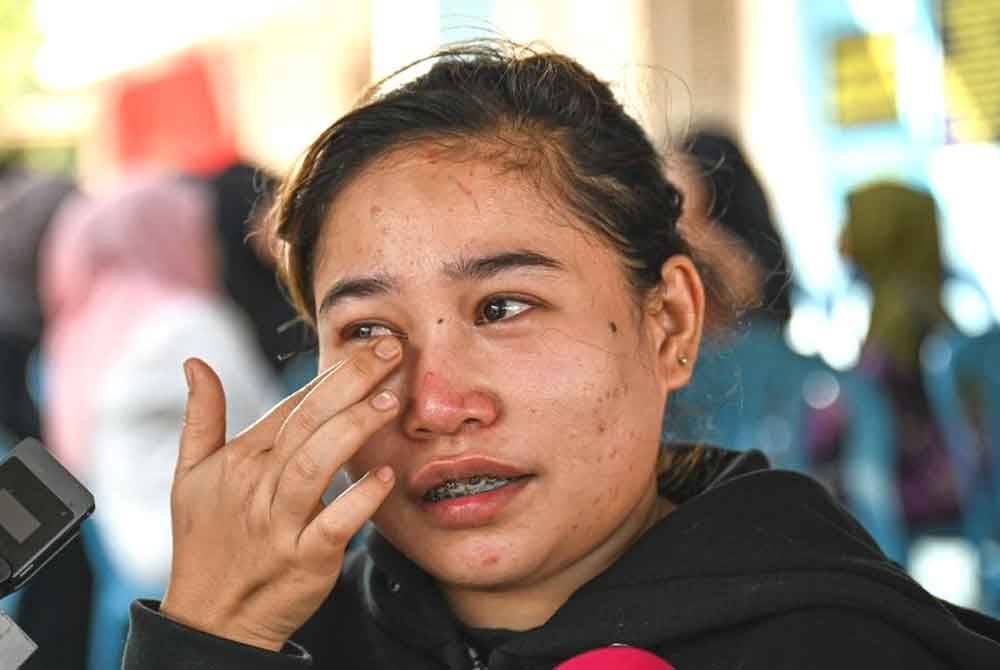 Ain Farhana sebak menceritakan detik cemas ketika bot nelayan yang dinaiki dilanggar tongkang sehingga hampir meragut nyawanya.