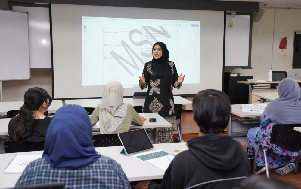 UPTM bukan sahaja menawarkan 29 program yang berkualiti tinggi dan mendapat pengiktirafan MQA tetapi juga menitikberatkan nilai lain dari segi perkembangan kerjaya dan peningkatan prestasi peribadi.