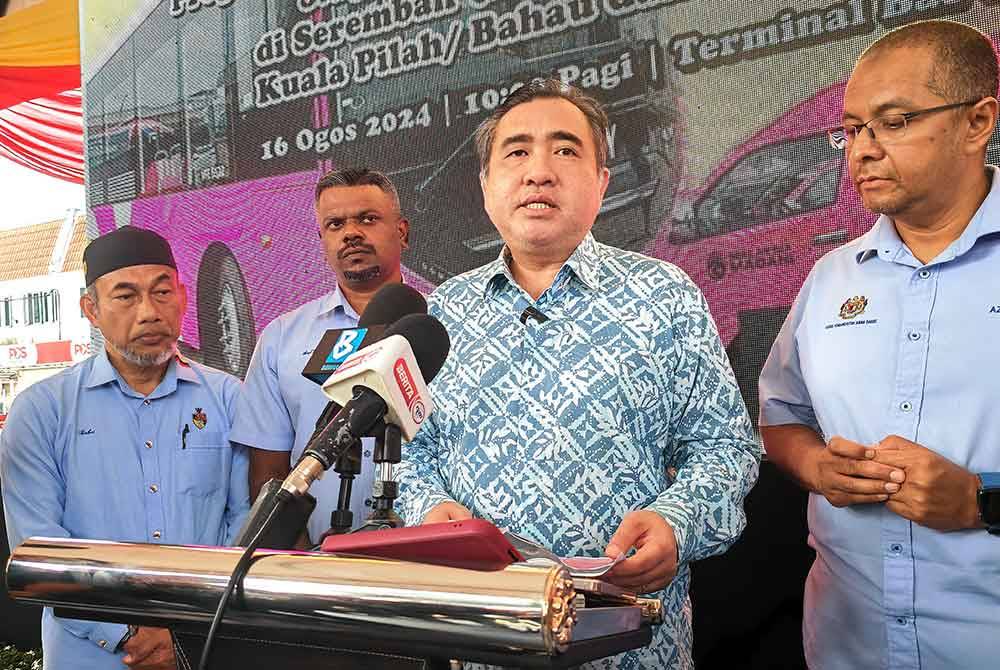 Anthony pada sidang akhbar diadakan selepas melancarkan Program Transformasi Perkhidmatan Bas Henti-Henti Seremban di sini, pada Jumaat.