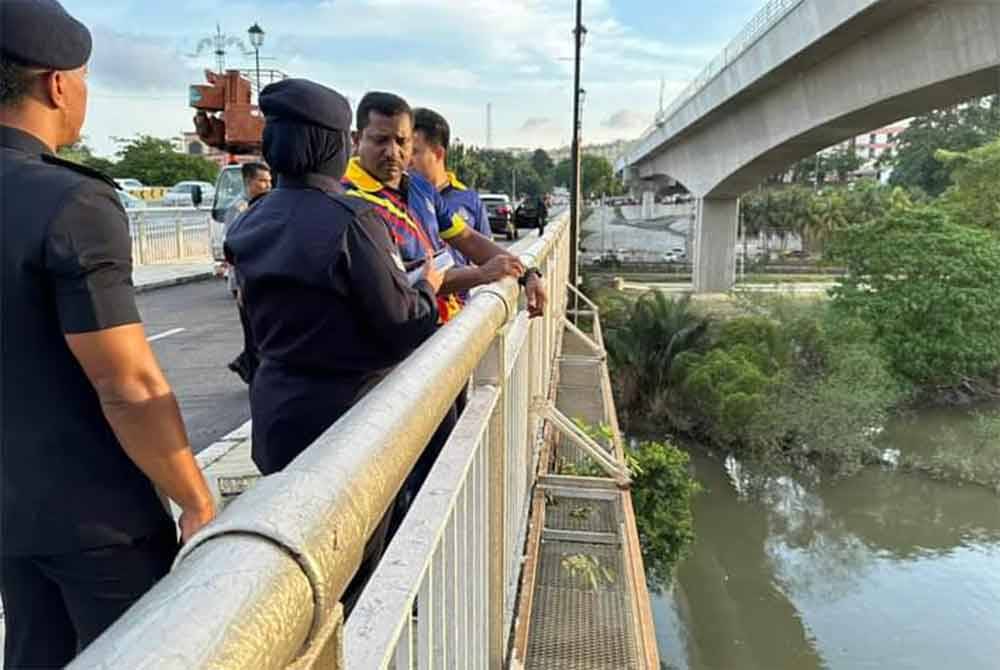 Hussein meninjau sendiri lokasi dipercayai kali terakhir Nidza Afham berada di Jambatan Kota dekat Sungai Klang pada Jumaat.