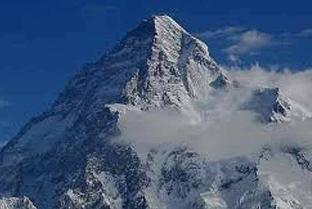 Pihak berkuasa Pakistan meneruskan operasi mencari pada Ahad untuk menyelamatkan tiga pendaki Rusia yang hilang di Gasherbrum IV - Gambar hiasan 123RF