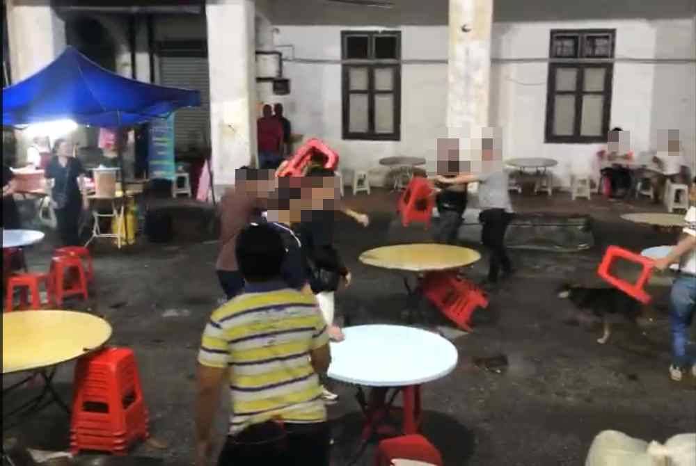 Rakaman video yang tular di media sosial