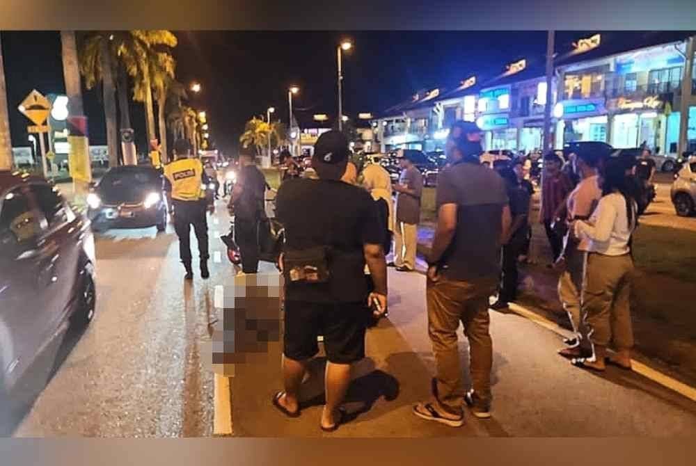 Mohd Ridzuan terpaksa menghubungi rakan dan isterinya memaklumkan kejadian malang berkenaan sebelum mereka datang ke lokasi. Foto ihsan pembaca
