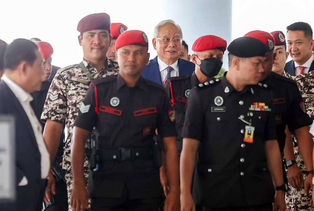 Najib hadir bagi perbicaraan kes 1MBD di Mahkamah Tinggi pada Khamis.