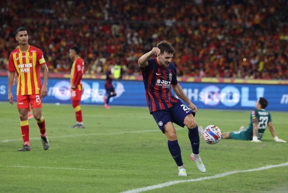 Pemain JDT, Juan Muniz meraikan jaringan gol pada perlawanan akhir Piala FA di Stadium Nasional Bukit Jalil. Foto Bernama