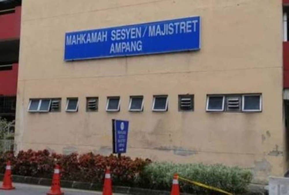 Mahkamah Majistret Ampang. Gambar hiasan